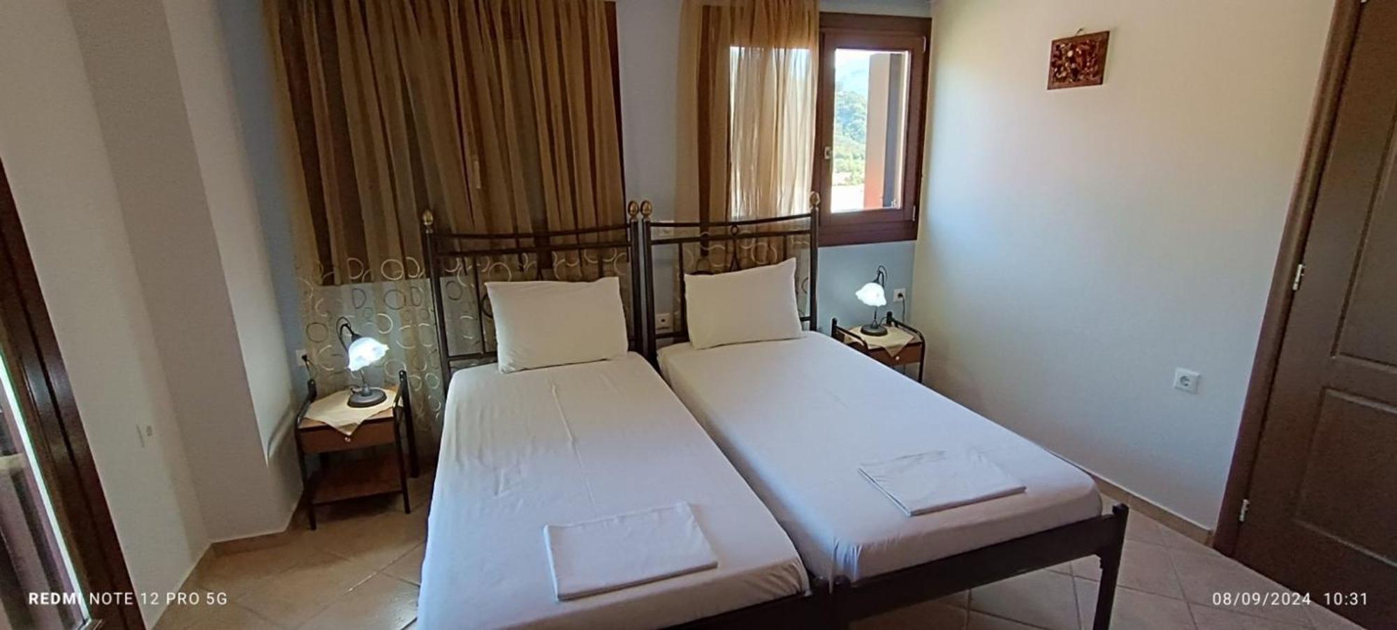 Evinos Village Resort Gefira Mpania Luaran gambar